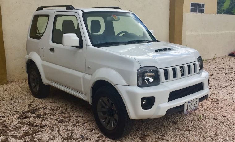 Suzuki Jimny von Drive and Dive